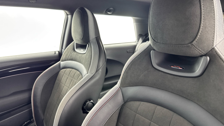 MINI Hatchback 2.0 Cooper S Sport 3dr Auto Petrol Hatchback